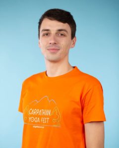 Vitaliy Romanyuk-min